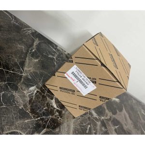 فیلتر سوخت تویوتا جنیون پارتس مدل 06160-77024 برای کمری 2011-2016