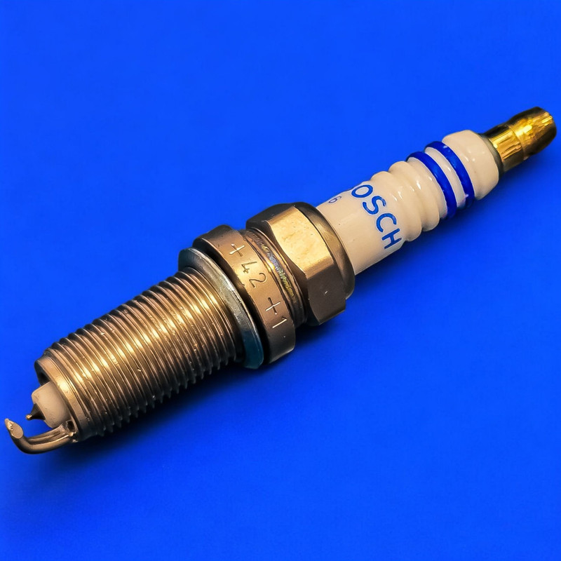 شمع تقویتی خودرو بوش مدل سوزنی ایریدیوم کد Russia+42 پایه بلند مناسب برای پژو 206 تیپ 5 و 207 بسته 4 عددی