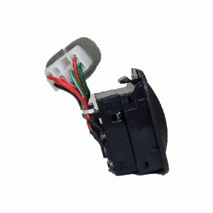 کلید شیشه بالابر پراید 131 سوراپارت کد 02