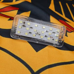 چراغ صندوق خودرو مدل peg26 مناسب برای خودرو پژو 206